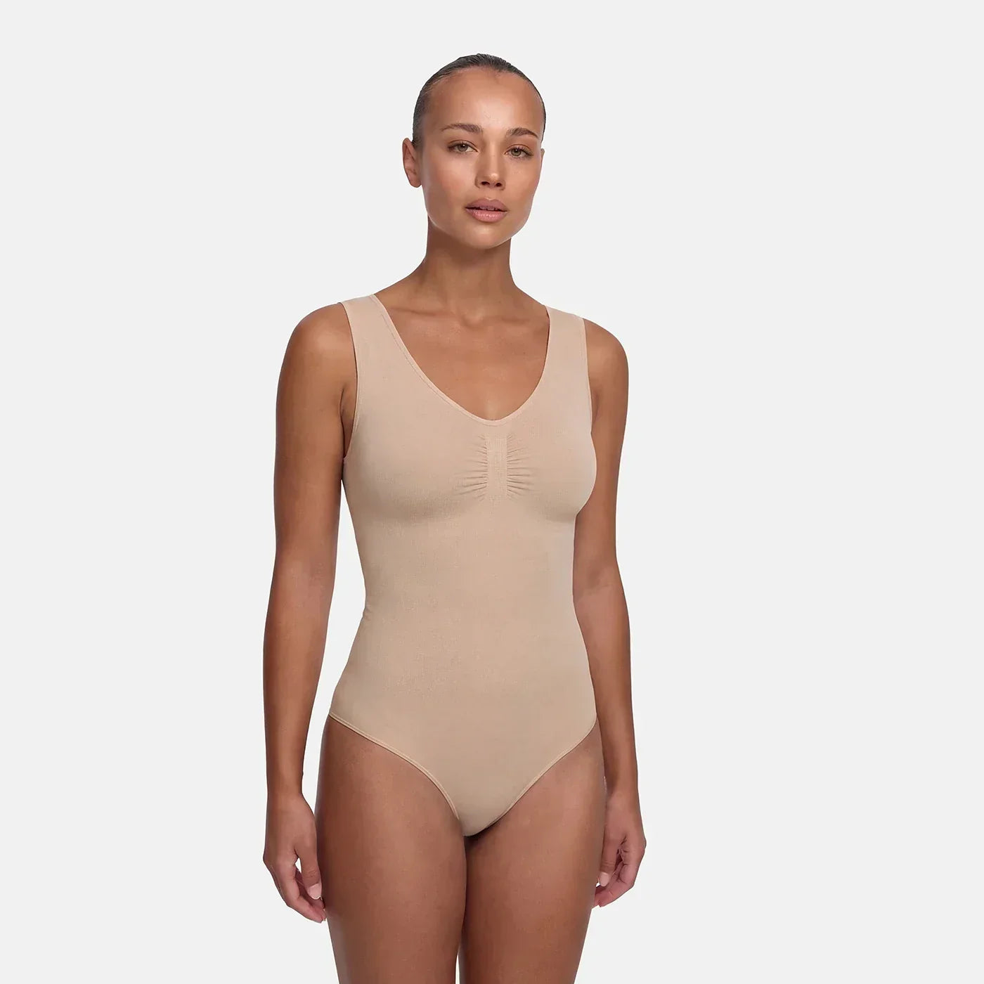 Tanktop shapewear bodysuit met slip