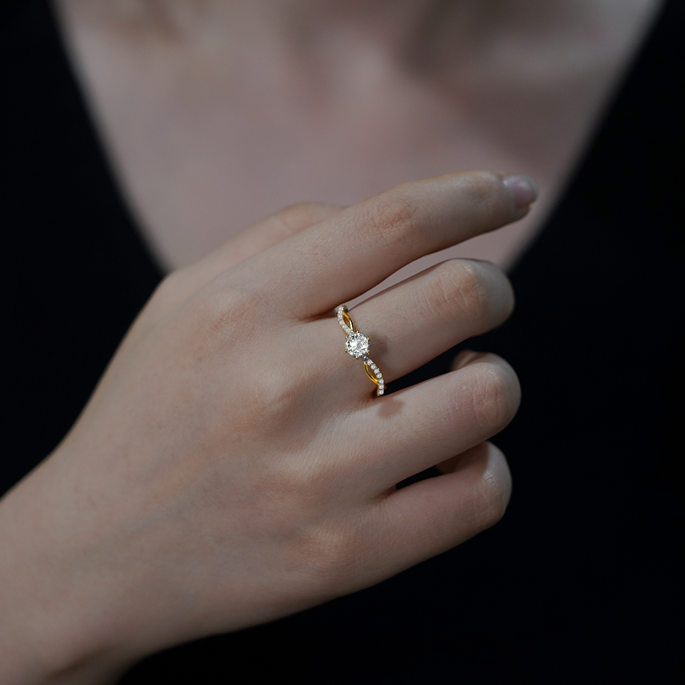 Eternity Ring met Zirkonia Rondom
