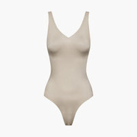Glanzende shaping bodysuit met string