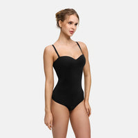 Bodysuit met geïntegreerde push-up en string