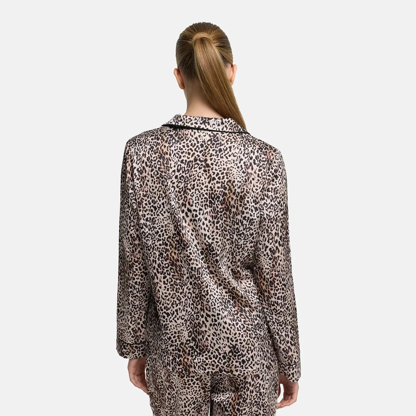 Satijnen pyjamablouse met reverskraag