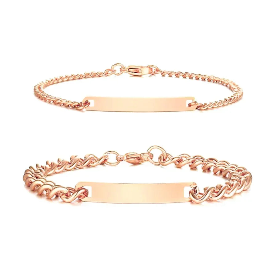 Gegraveerde Armbandenset met Eeuwige Rozenbox